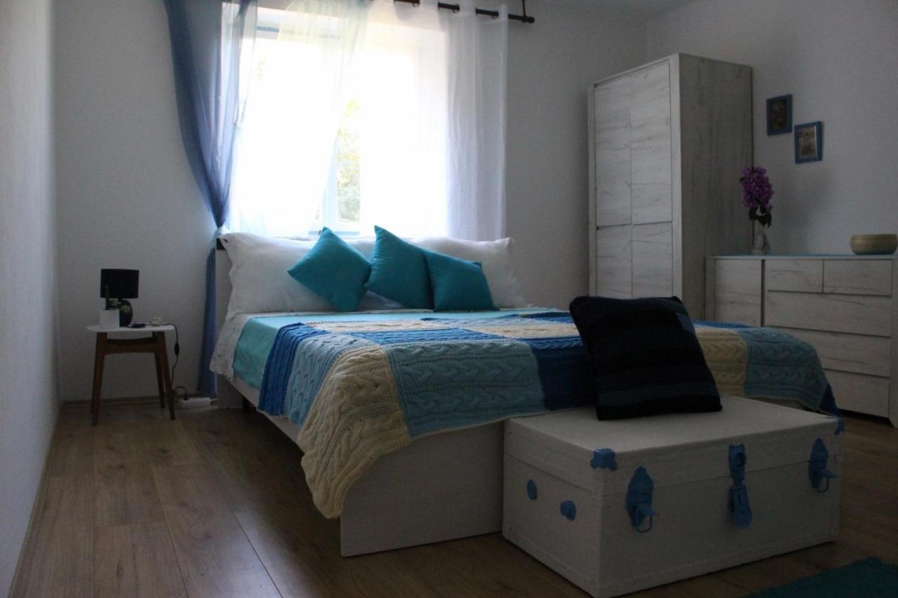 Blue Harbour No. 15 Apartment Veli Iz Exterior photo